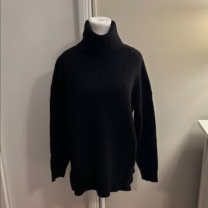 Madewell Classic Black tunic Turtleneck Sweater